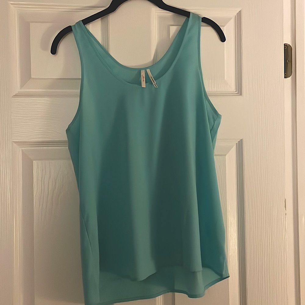Formal aqua tanktop